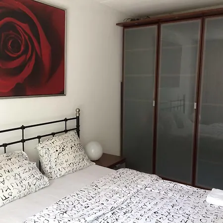 Studio Jordaanplein 2*